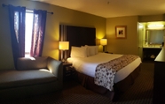 Bedroom 7 SureStay Hotel by Best Western Vallejo Napa Valley