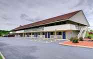 Exterior 3 Motel 6 Kansas City, MO