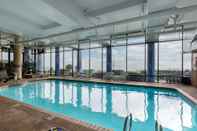 Swimming Pool Coastal Hotel and Suites Virginia Beach Oceanfront