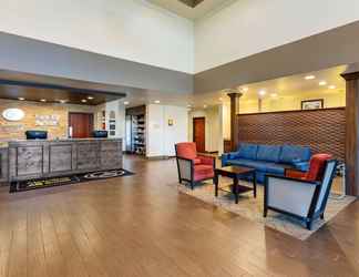 Lobby 2 Comfort Suites Near Denver Downtown