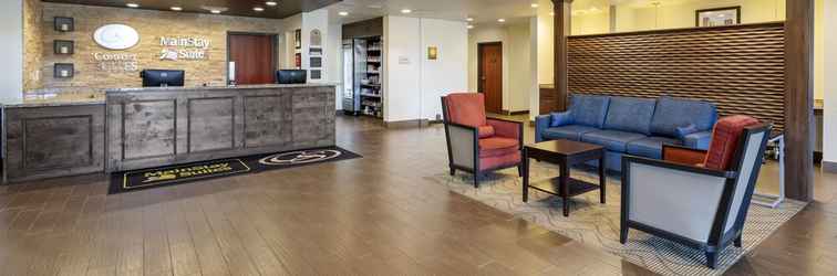 Lobby Comfort Suites Near Denver Downtown