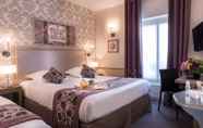 Kamar Tidur 2 Hotel Monceau Wagram