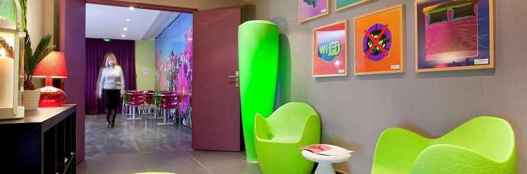 Sảnh chờ ibis Styles Paris Val de Fontenay