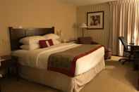 Bedroom Ramada Hotel & Conference Center by Wyndham Greensburg