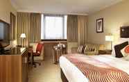 Bedroom 6 Delta Hotels by Marriott Swansea