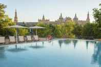 Swimming Pool Melia Sevilla