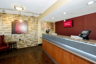 Lobby Red Roof Inn Columbus West - Hilliard