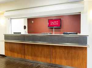 Lobby 4 Red Roof Inn Columbus West - Hilliard