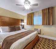 Bilik Tidur 7 Marin Suites Hotel