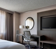 Kamar Tidur 4 Little Rock Marriott