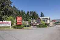 Exterior Motel 6 Surrey, BC