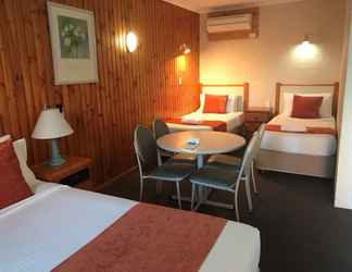 Phòng ngủ 2 SureStay Hotel by Best Western Blue Diamond Motor Inn