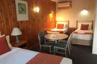 Kamar Tidur SureStay Hotel by Best Western Blue Diamond Motor Inn