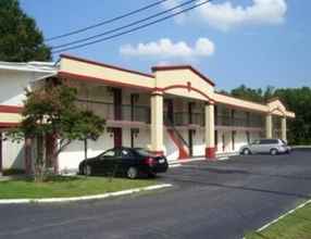 Exterior 4 Americas Best Value Inn Smithfield