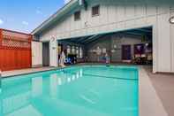 Swimming Pool Best Western Arcata Inn