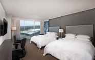 Kamar Tidur 2 Niagara Falls Marriott on the Falls