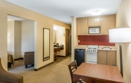 Bilik Tidur 6 Comfort Inn Redwood City