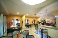 Bar, Kafe, dan Lounge Hotel Spa Congreso