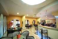 Quầy bar, cafe và phòng lounge Hotel Spa Congreso
