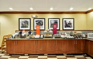 Restaurant 3 Hampton Inn Chicago - Gurnee