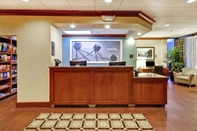 Lobby Hampton Inn Chicago - Gurnee