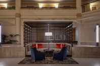 Lobi DoubleTree Suites by Hilton Hotel Salt Lake City