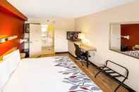 Kamar Tidur Red Roof Inn Erie – I-90