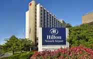 Exterior 7 Hilton Newark Airport