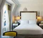 Kamar Tidur 4 Hilton Paris Opera