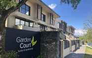 ภายนอกอาคาร 2 Garden Court Suites And Apartments