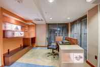 Functional Hall Fairfield Inn by Marriott Boston Woburn-Burlington