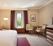 ห้องนอน 6 Hilton St. Louis Frontenac