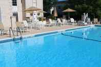 Swimming Pool Hilton St. Louis Frontenac