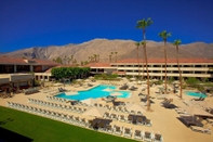 Swimming Pool Hilton Palm Springs Resort