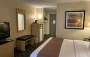 Bedroom 7 Quality Inn Geneseo