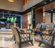 Lobby 2 Wyndham Grand Cancun All Inclusive Resort & Villas