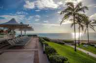 Swimming Pool Wyndham Grand Cancun All Inclusive Resort & Villas