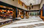 Lobby 3 Wyndham Grand Cancun All Inclusive Resort & Villas