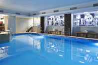 Swimming Pool London Marriott Hotel Marble Arch