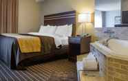 Phòng ngủ 4 Comfort Inn Guelph