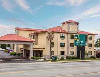 Exterior 2 Quality Inn & Suites Ft. Jackson Maingate