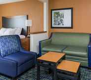 Common Space 6 Fairfield Inn Topeka