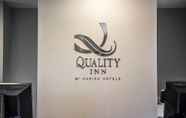 ล็อบบี้ 7 Quality Inn