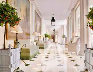 Lobby 2 Le Bristol Paris - an Oetker Collection Hotel