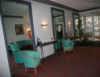 Lobby 2 ibis Chateauroux