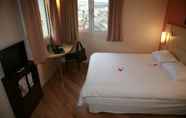 Bedroom 4 ibis Chateauroux