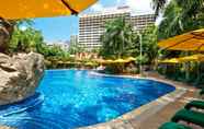 Swimming Pool 2 Artyzen Grand Lapa Macau