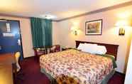 Kamar Tidur 2 Rodeway Inn Augusta West