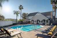 Swimming Pool Residence Inn by Marriott Pasadena Arcadia