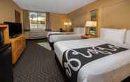 Bedroom 4 La Quinta Inn & Suites by Wyndham Deerfield Beach I-95